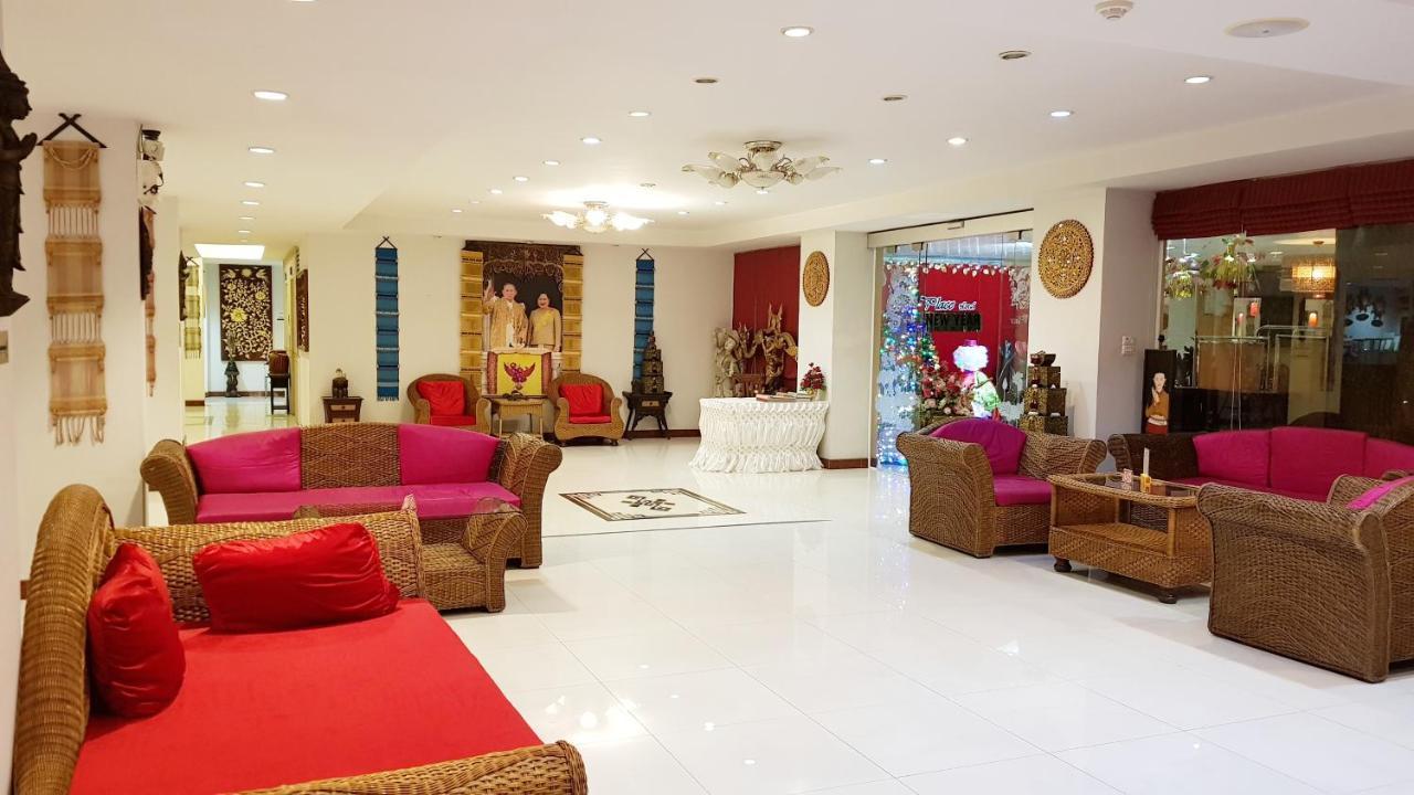 Win Place Hotel Chiang Mai Zewnętrze zdjęcie