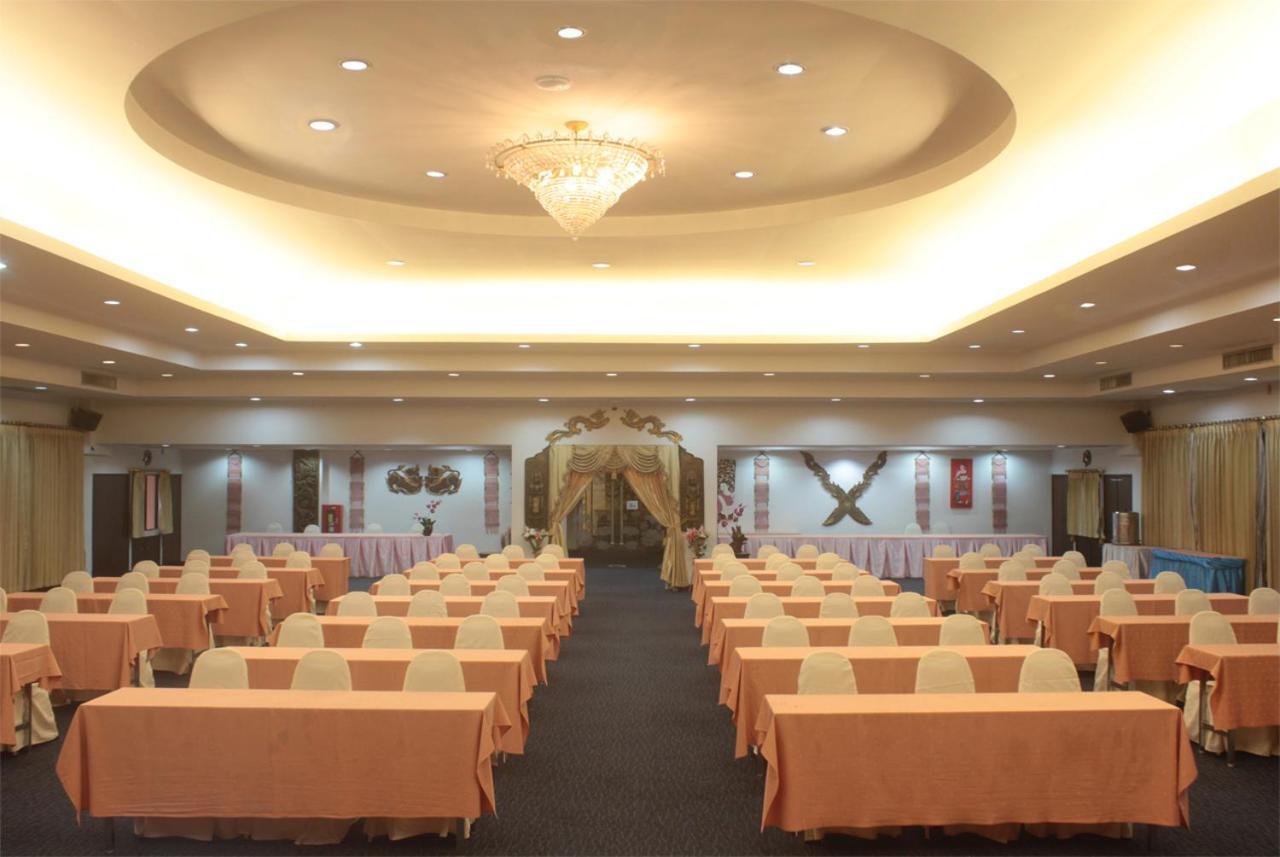Win Place Hotel Chiang Mai Zewnętrze zdjęcie